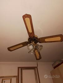 lampadario a tre luci con ventilatore a pale