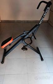 attrezzo per addominali 