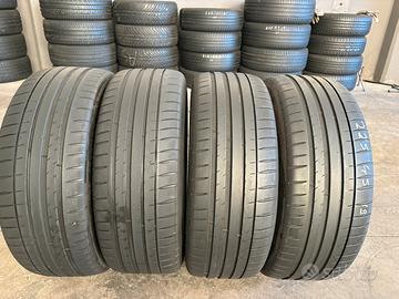 225 45 19 Michelin 75% utile