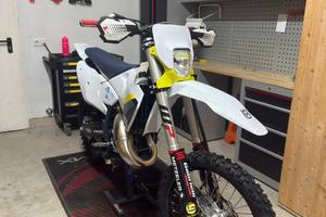 Moto  Husqvarna 125