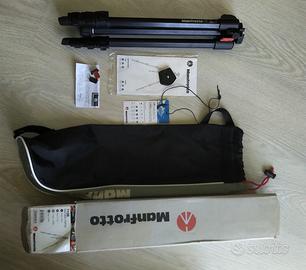 Treppiedi fotografico Manfrotto