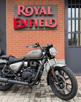 Royal Enfield Meteor 350 Stellar Matt Grey