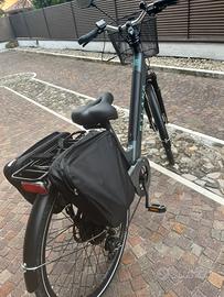 Bicicletta Mylan con pedalata assistita