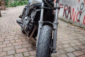 ER5  cafe racer - -del 2004