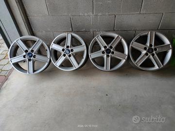 cerchi in lega Ford 