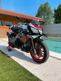 Aprilia tuono V4 1100 Factory