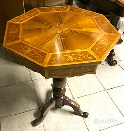 Tavolino da caffè ottagonale, intarsiato cassetto