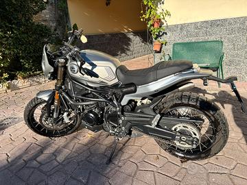 Benelli Leoncino 800 TRAIL 2024 con + Accessori