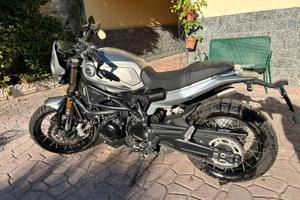 Benelli Leoncino 800 TRAIL 2024 con + Accessori