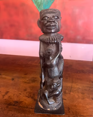 Scultura Africana d'Arte Tribale in Legno