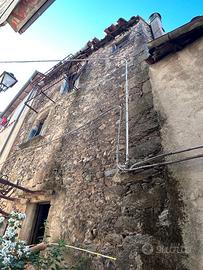 Fabbricato in pietra - Santu Lussurgiu (OR)