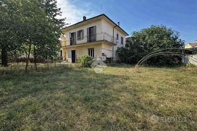 CASA INDIPENDENTE A CARMAGNOLA