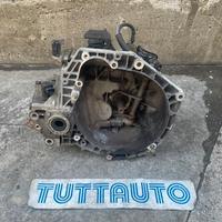Cambio Alfa 145 2000 1900cc TD AR32302