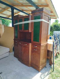 Credenza legno doppio corpo anni '50 vetri verdi