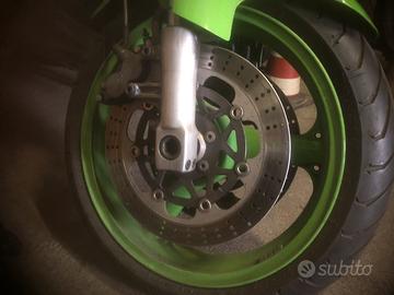 Cerchio anteriore kawasaki Zx6r Zx9r 98/99 F1385
