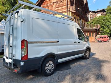 Furgone Ford 4x4  più blocco differenziale 