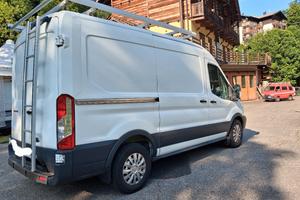 Furgone Ford 4x4  più blocco differenziale 