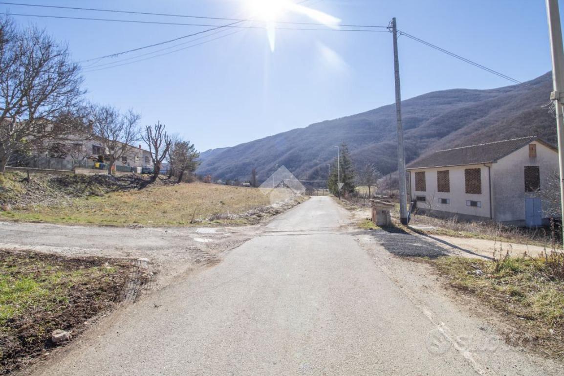TER. RESIDENZIALE A ANTRODOCO - Vista 2
