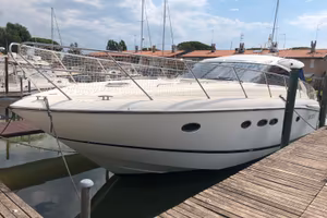 Barca Usata-Princess V45 Sport Top