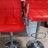   tavolo  + 2 sgabelli regolabili