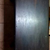 Tavolino da salotto in legno massiccio