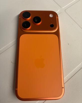 iPhone 17 Pro arancione