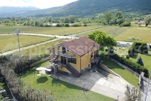 Villa o villino Castel di Sangro