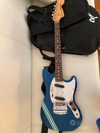 Fender Mustang 1999 - permuto con Stratocaster