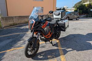 KTM 1290 Super Adventure