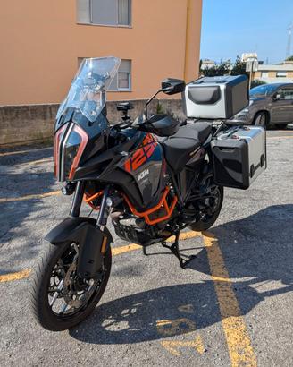 KTM 1290 Super Adventure