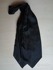 Foulard colore nero