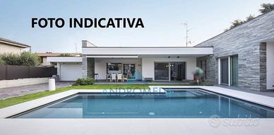 Immobile di 1420 m² a Sant'Antimo