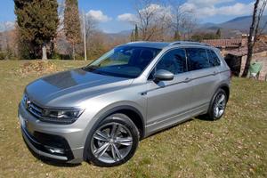 VOLKSWAGEN TIGUAN 1.5 R-LINE