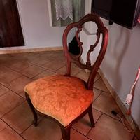 Sedie e tavolo