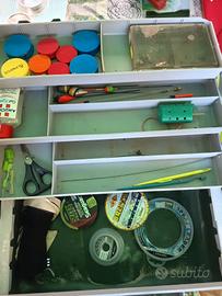 valigetta da pesca + accessori 
