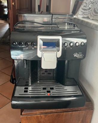 macchina caffe a grani Saeco