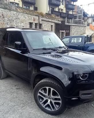 LAND ROVER DEFENDER 90 X-DYNAMIC SE 3.0 MHEV  2022