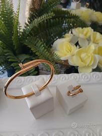 bracciale e anello chiodo