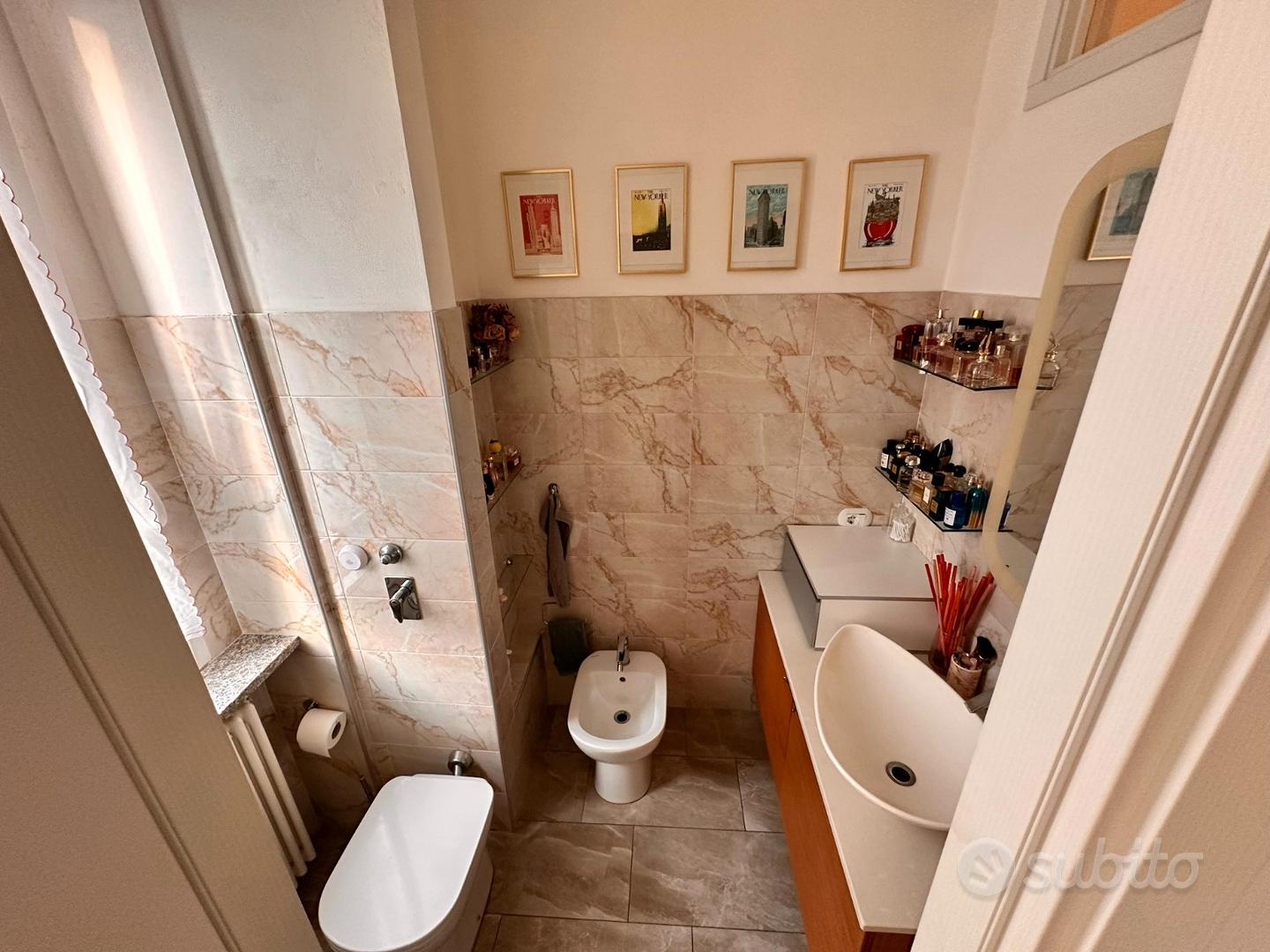 Trilocale doppi servizi piano altro ristrutturato Appartamenti In