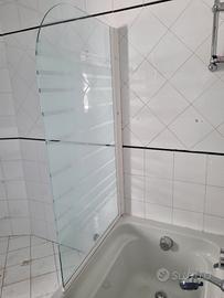 Paratia bagno