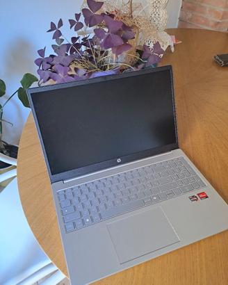 NUOVO Notebook HP 15-fc0104nl AMD Ryzen™ 7 
7730