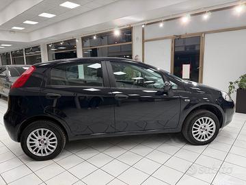 Fiat Punto 1.4 S&S 8V Metano Street 77cv NEOPATENT