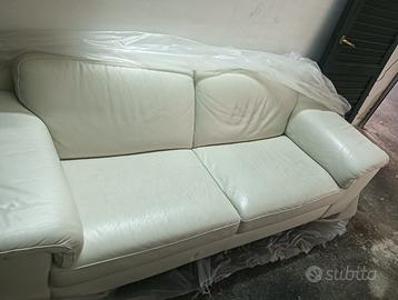 Divano in pelle