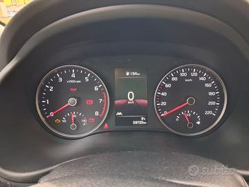 KIA STONIC 1.2 ECO GPL STYLE -2023 Km 60000