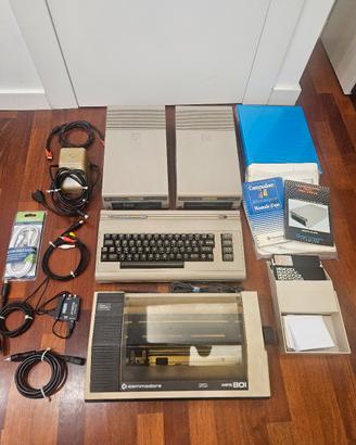 set Commodore 64 con tutti gli accessori in foto