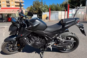 Honda Hornet 750 TRATTABILE