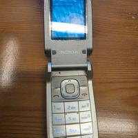 Nokia 2760 a Conchiglia – Funzionante + Caricabatt