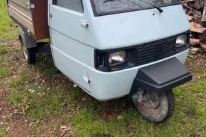 Piaggio Ape 703