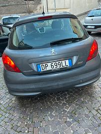 Peugeot 2007  ancora in garanzia! Per neopatentati