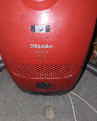 Aspirapolvere senza sacco 800 W